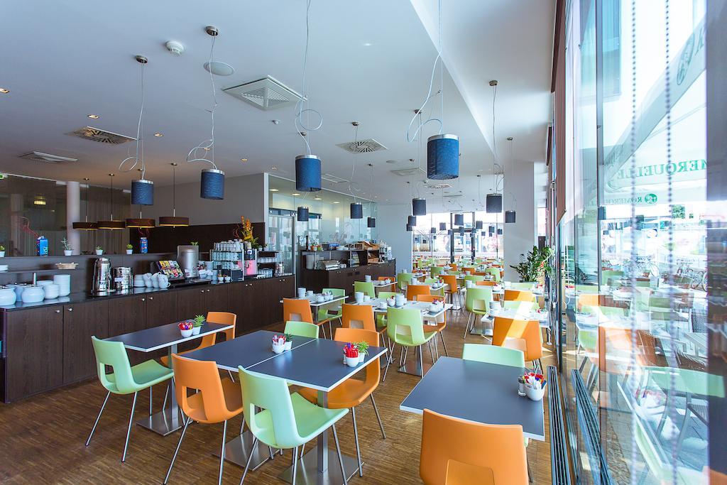 Arte Hotel Krems Luaran gambar